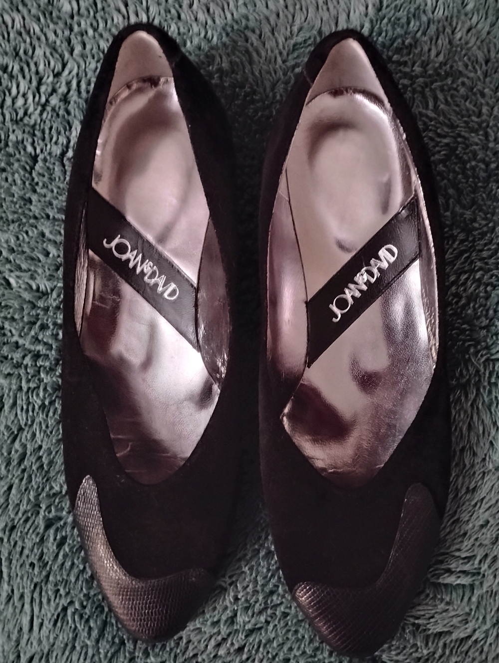 Joan & David Genuine Leather Flats Shoes Women's Size 6